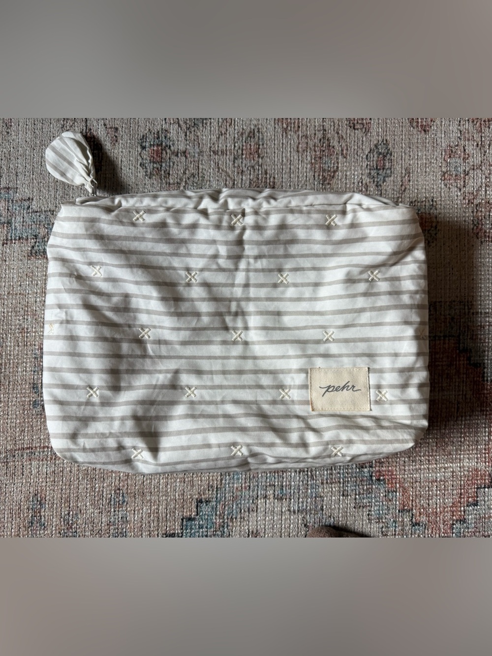 Pehr On The Go Pouch - Stripes Away Pebble Grey